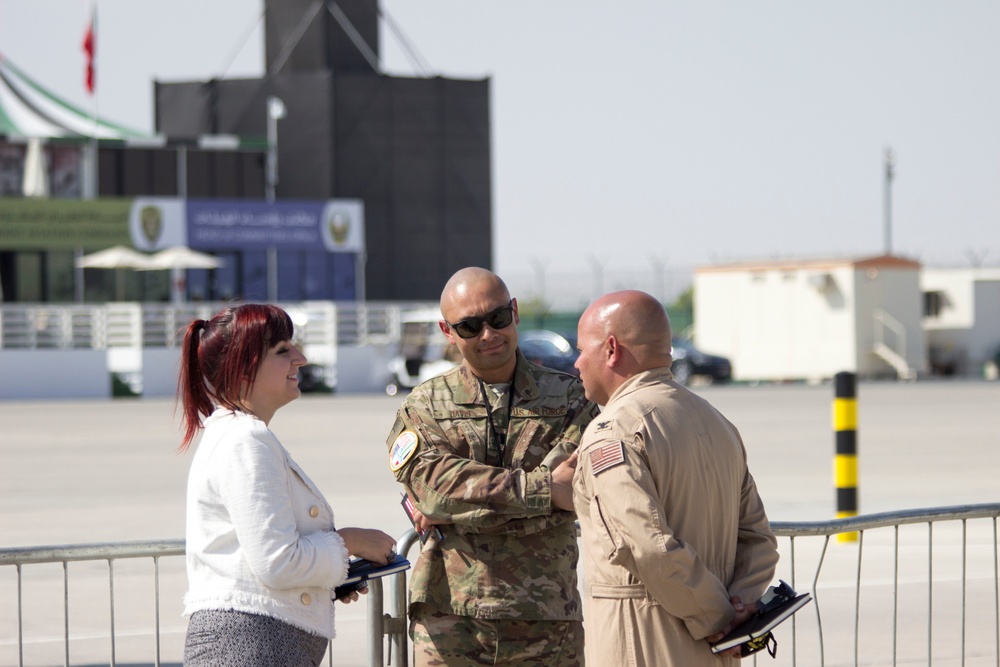 15th MEU shows off aircraft during Dubai Airshow