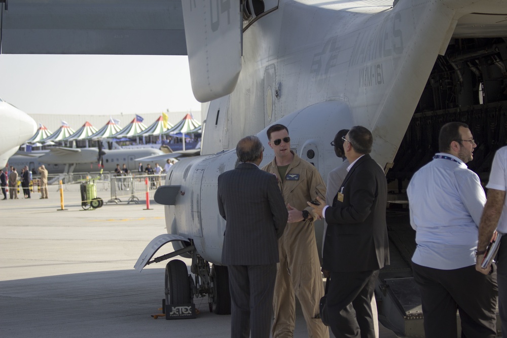 15th MEU shows off aircraft during Dubai Airshow