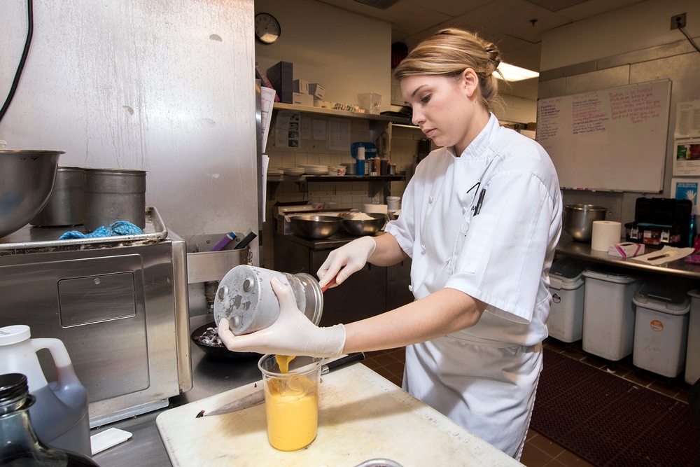 USO Salutes Military Chefs