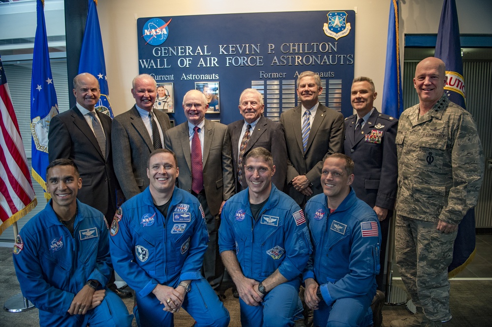 AFSPC unveils tribute to astronaut Airmen