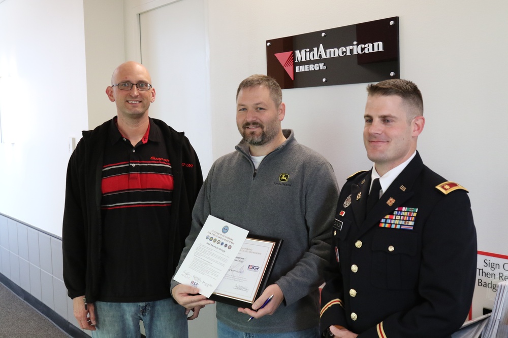 Supervisor receives Patriotic Employer Award