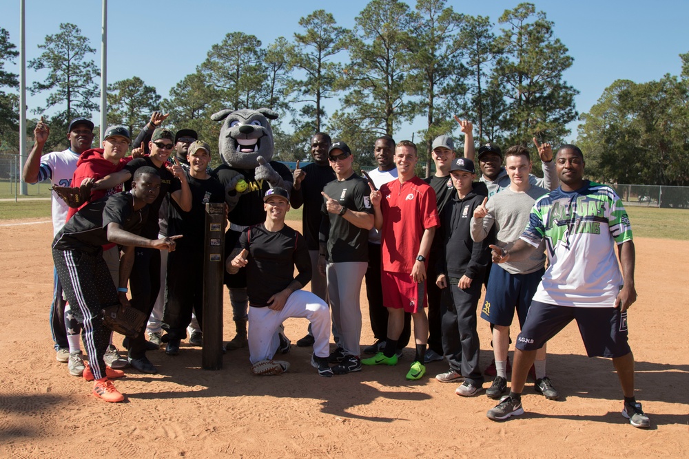 Softball champions