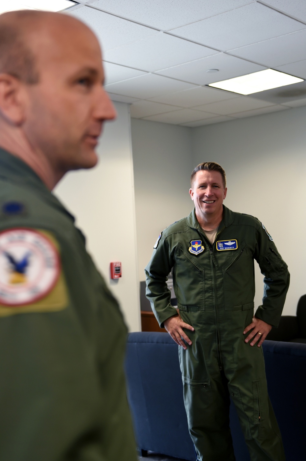 19th Air Force commander visits Lone Star Gunfighters