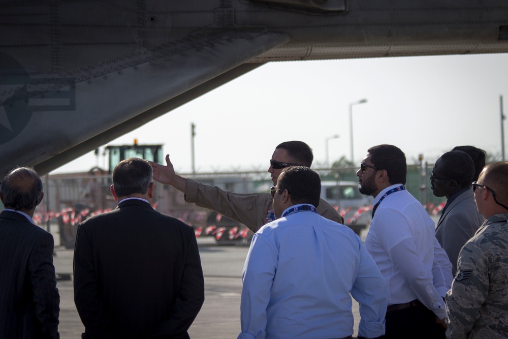 15th MEU shows off aircraft during Dubai Airshow