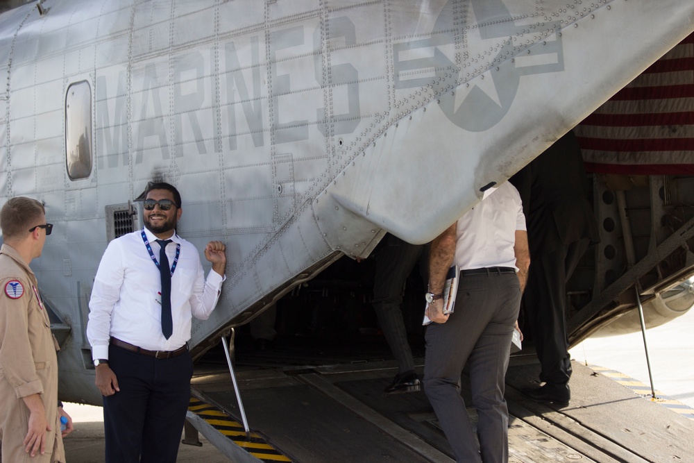 15th MEU shows off aircraft during Dubai Airshow