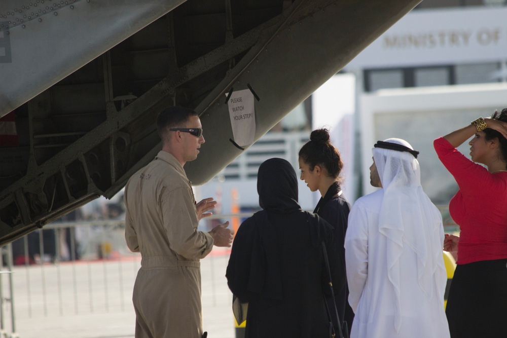 15th MEU shows off aircraft during Dubai Airshow