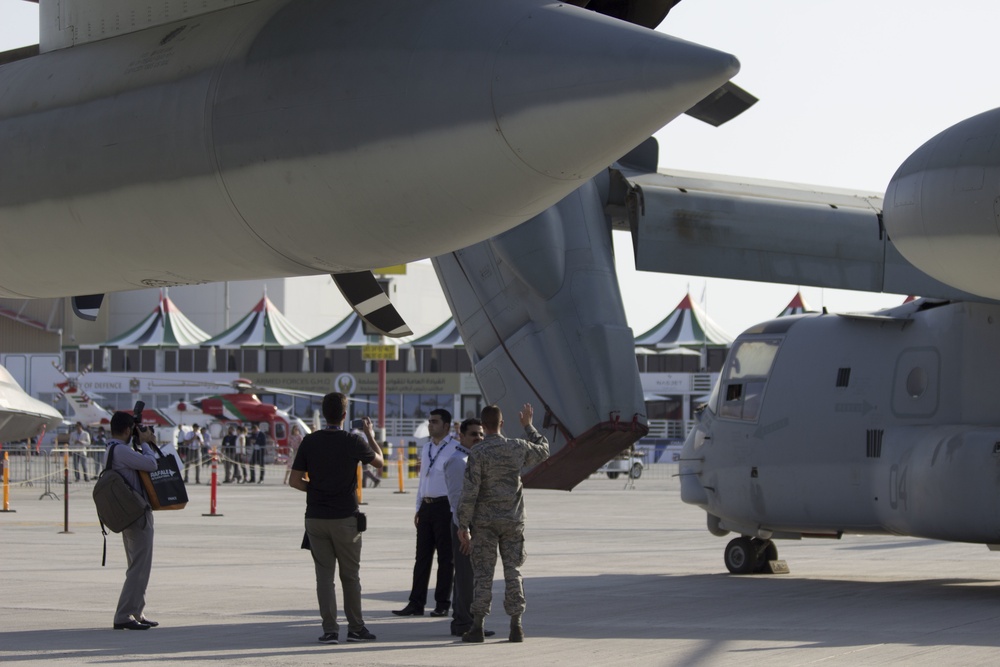 15th MEU shows off aircraft during Dubai Airshow