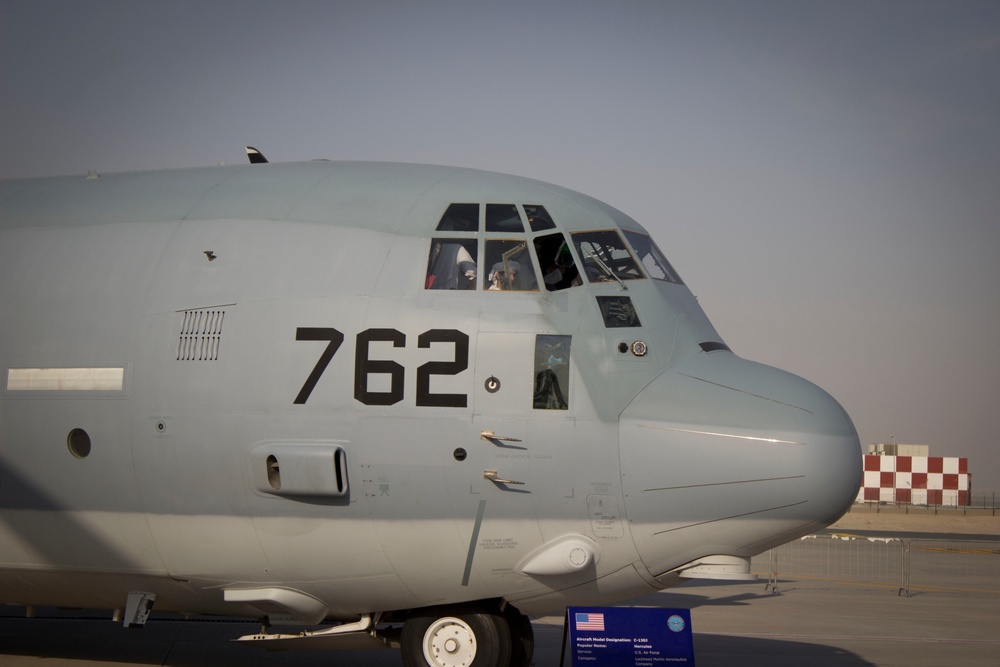 15th MEU shows off aircraft during Dubai Airshow