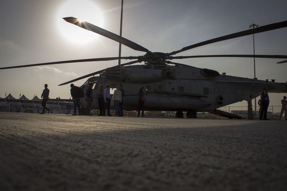 15th MEU shows off aircraft during Dubai Airshow