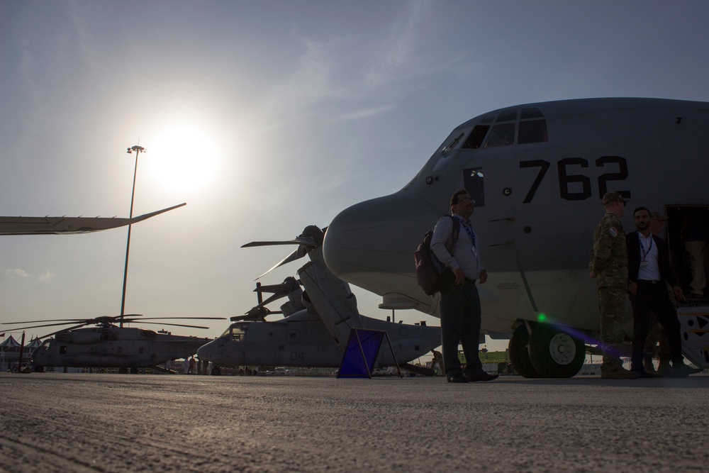 15th MEU shows off aircraft during Dubai Airshow