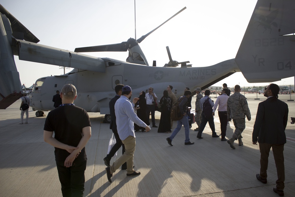 15th MEU shows off aircraft during Dubai Airshow