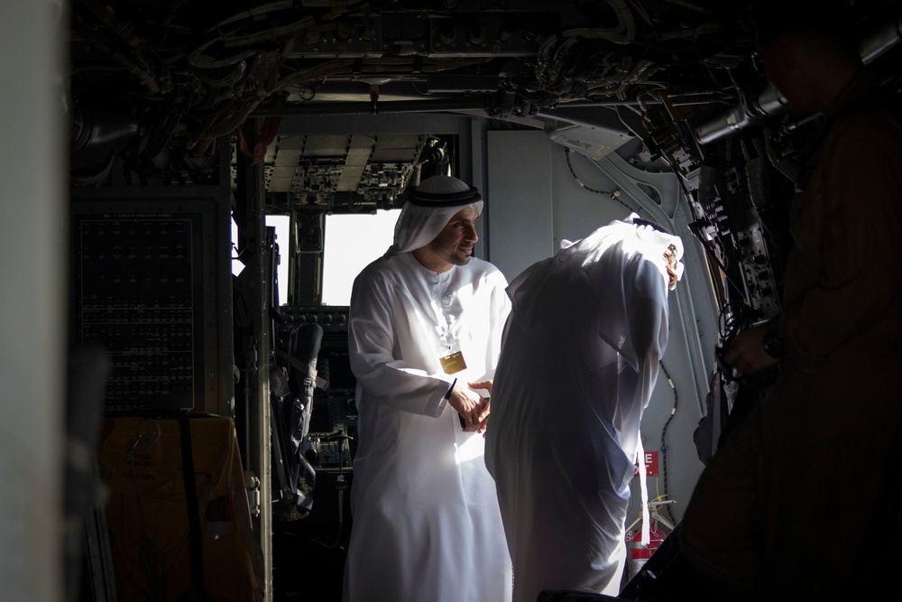 15th MEU shows off aircraft during Dubai Airshow