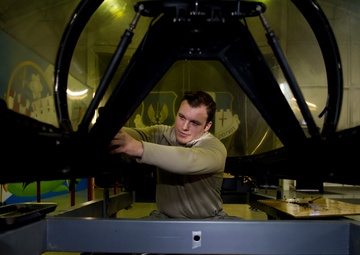 52nd MXS Egress: Ensure pilot safety