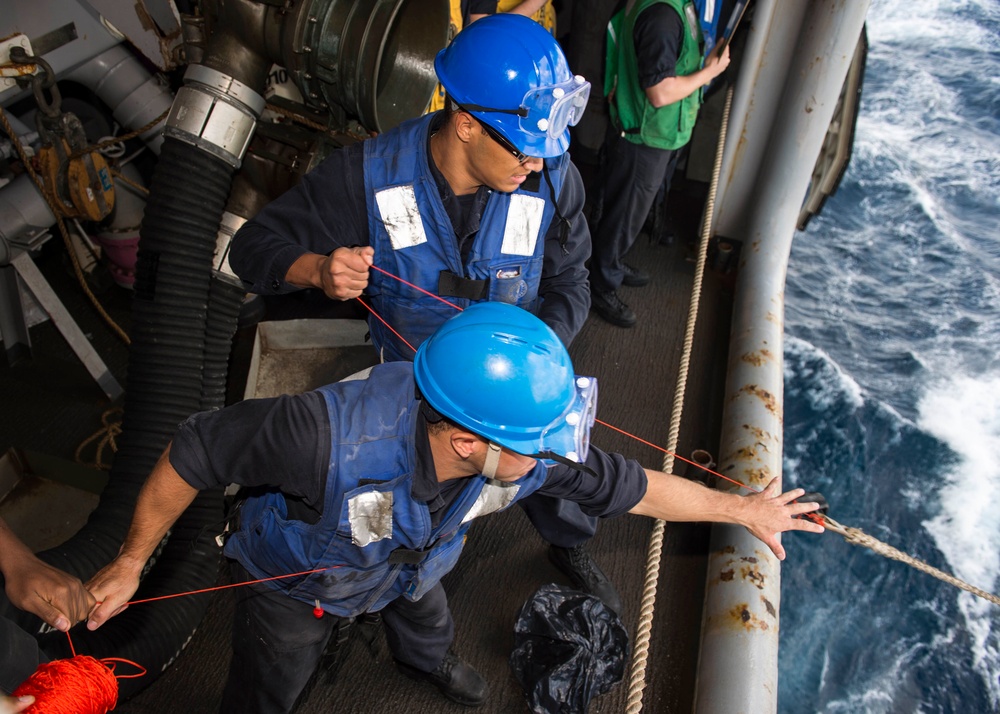 USS Iwo Jima (LHD 7) conducts COMPTUEX