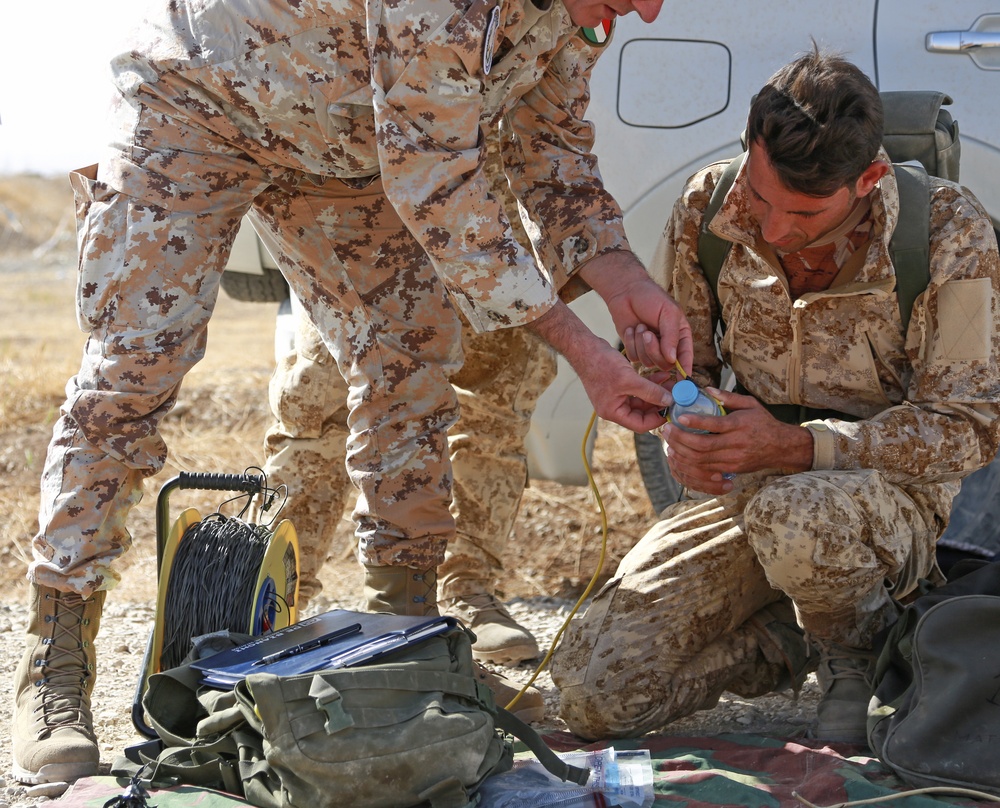 Italian army trainers lead coalition C-IED training - CJTF-OIR