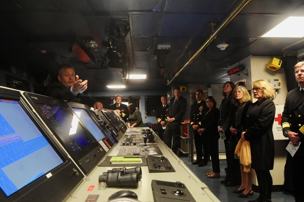 Oceanographic Survey Ship USNS Maury Completes 1st Operational Survey