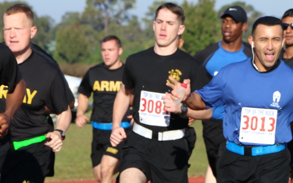 Marne Soldiers Compete in 10K