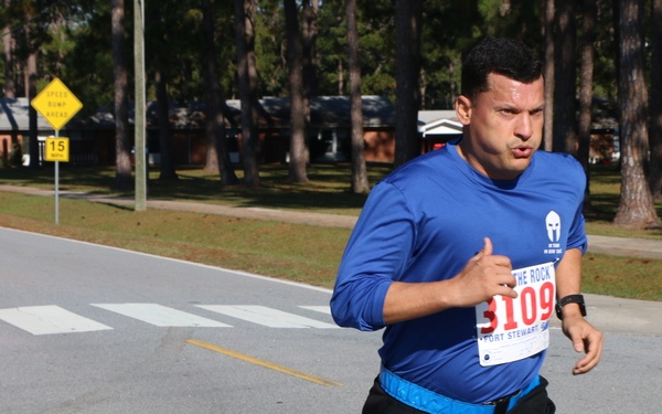 Marne Soldiers Compete In 10K