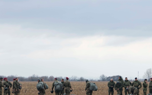 U.S. and Serbia perform airborne insertion exercise