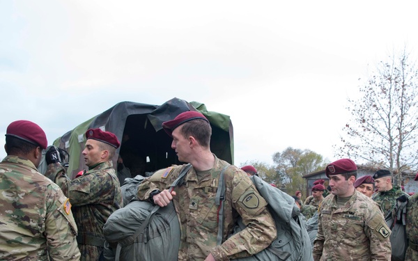 U.S. and Serbia perform airborne insertion exercise