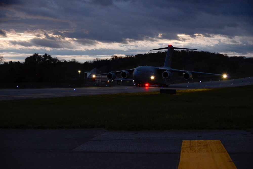 The 105th AW recieves C-17 on loan