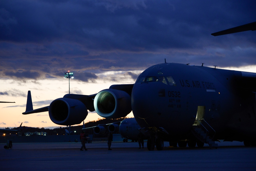 The 105th AW recieves C-17 on loan