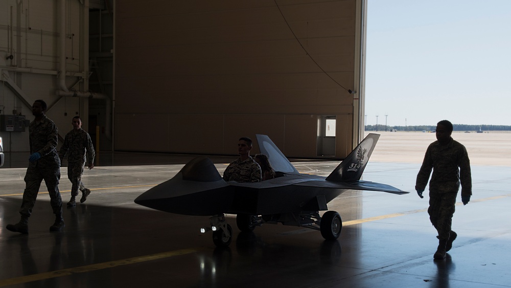 305th MXS revamps scaled down F-22