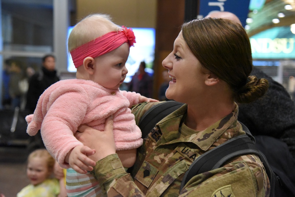 136th Combat Sustainment Support Battalion (CSSB) Soldiers return from Afghanistan deployment