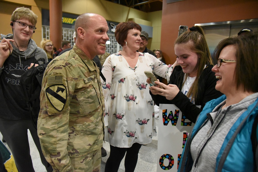 136th Combat Sustainment Support Battalion (CSSB) Soldiers return from Afghanistan deployment