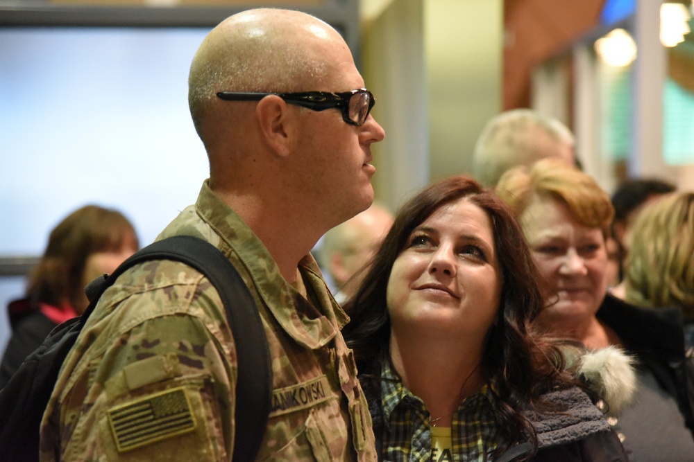 136th Combat Sustainment Support Battalion (CSSB) Soldiers return from Afghanistan deployment