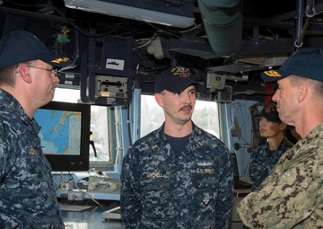 CNO Visits USS Gridley (DDG 101)