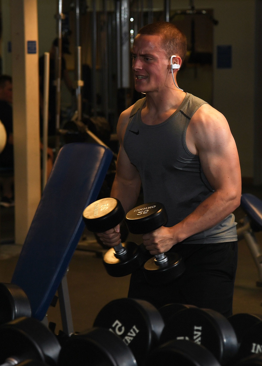 AF motivates Airman to get, stay in shape