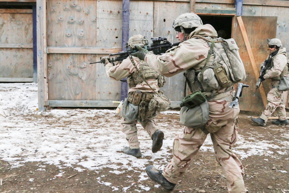 Ghost Brigade Soldiers hone war-fighting skills at YTC