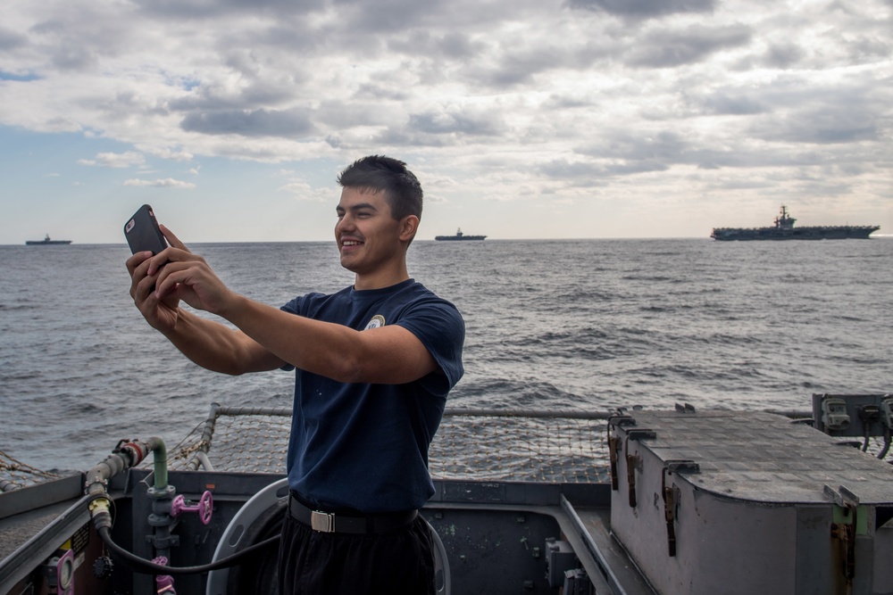 U.S. Navy and Japan Maritime Self-Defense Force Ships Conduct Photo Exercise