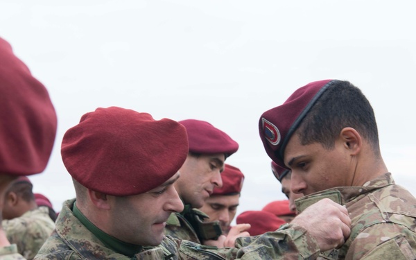 U.S. and Serbia perform airborne insertion exercise