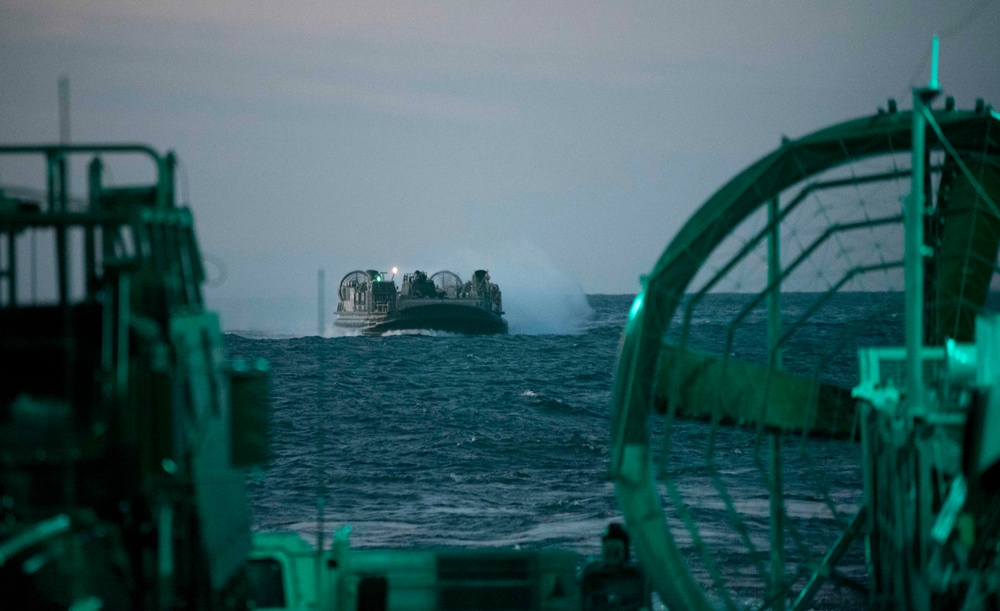 USS New York (LPD 21) conducts COMPTUEX