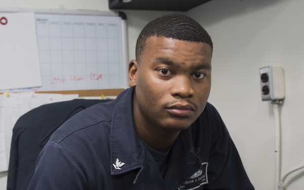 Lake Erie Sailor Writes Poetry