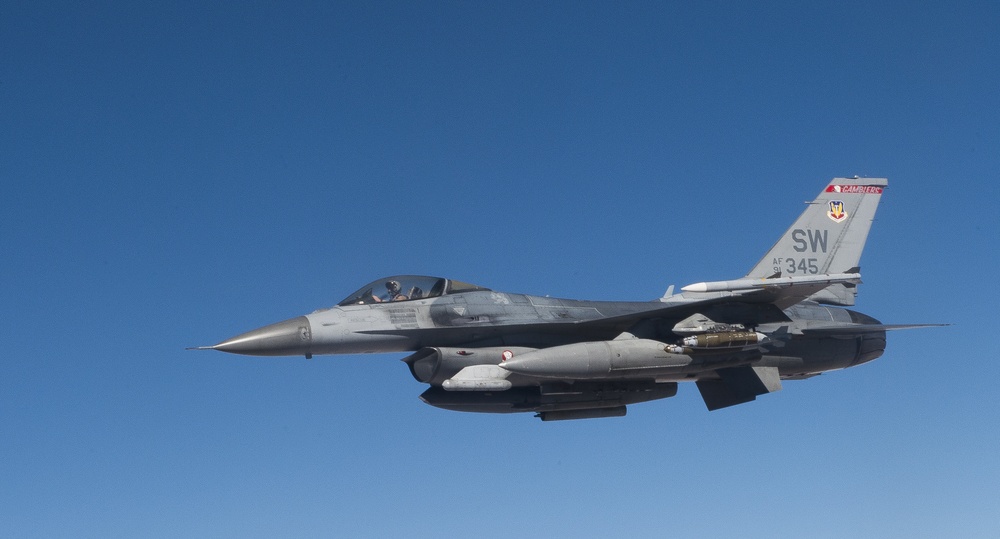 KC-135 Refuels F-16s over the skies of Afghanistan