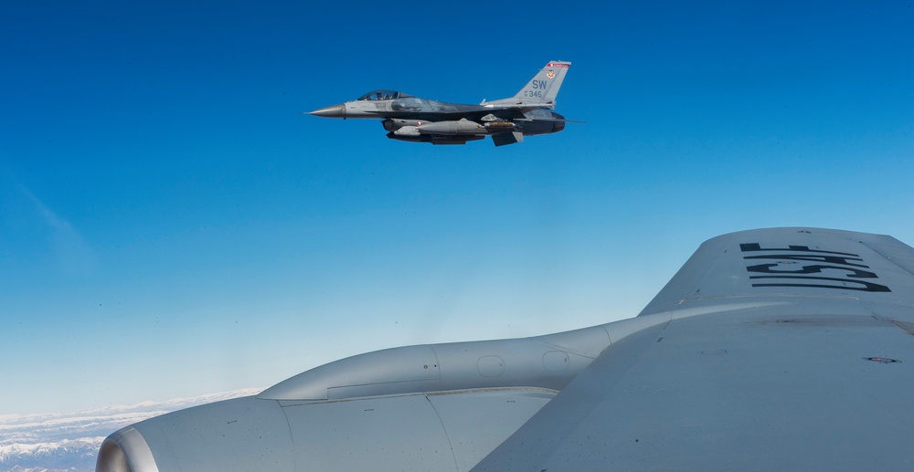 KC-135 refuels F-16s over Afghanistan