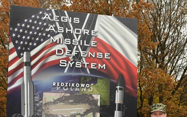 Logistics Specialist First Class Jeremy Flennasprague Named Sailor of the Year