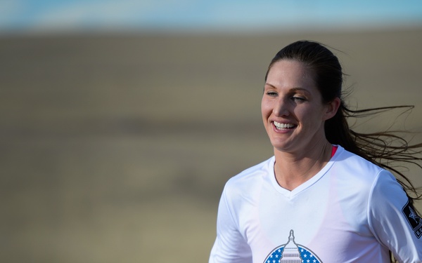 Turkey trotters tuck toward Thanksgiving