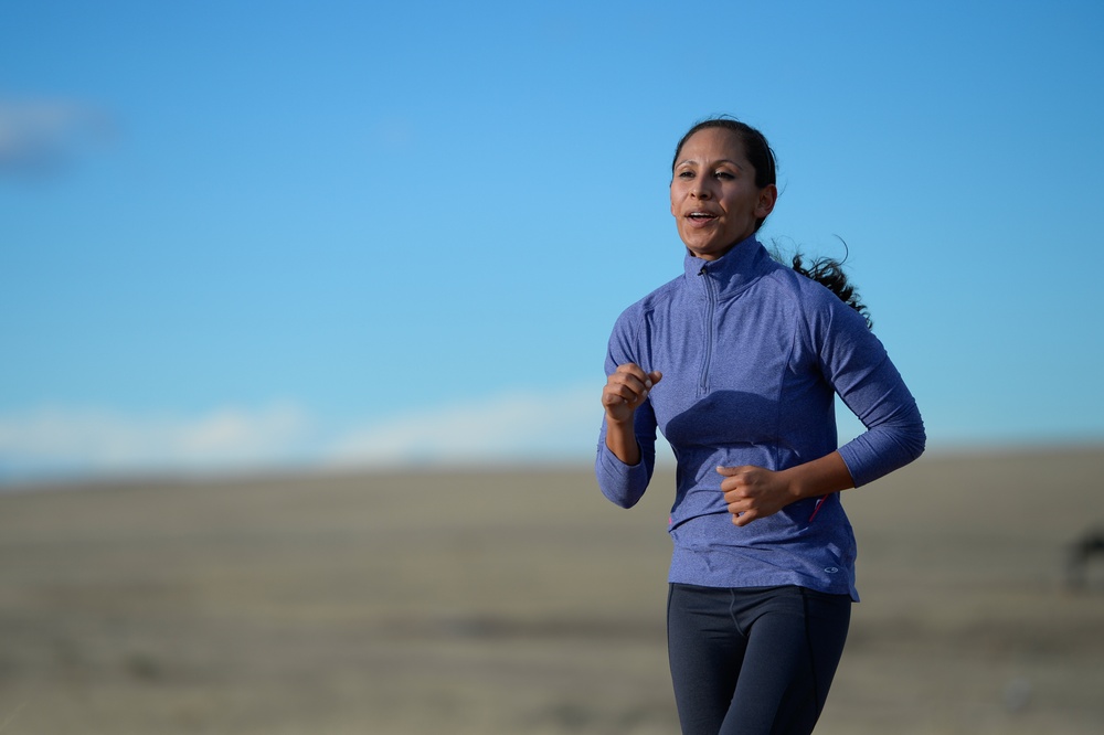 Turkey trotters tuck toward Thanksgiving