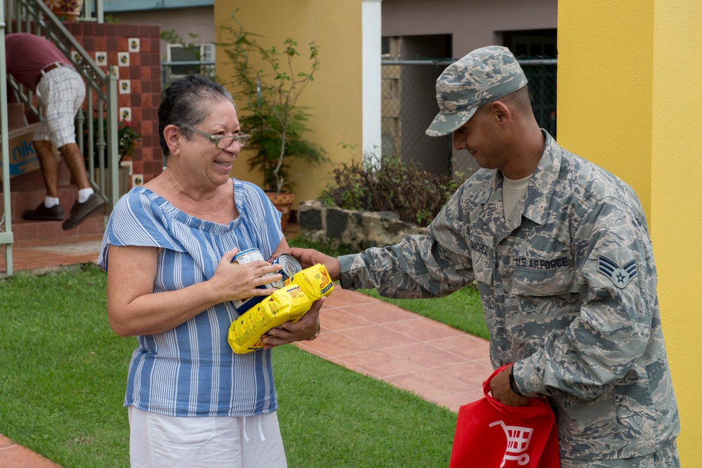 Foundation for Puerto Rico partners with military members to distribute food and water