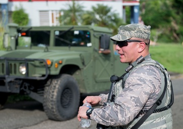 Foundation for Puerto Rico partners with military members to distribute food and water