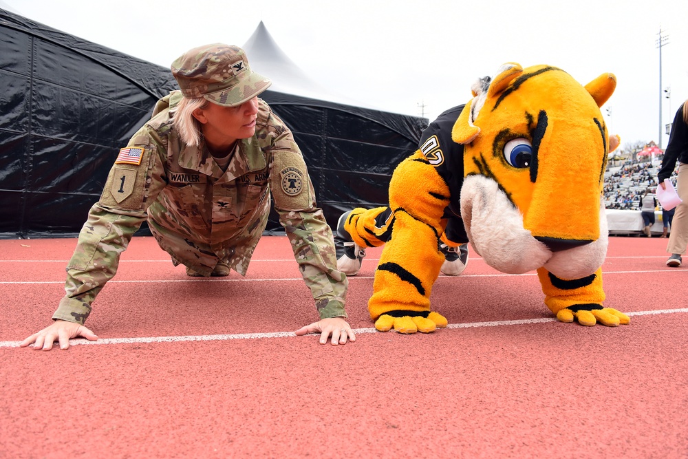 Military appreciation day with the ‘Tigers’