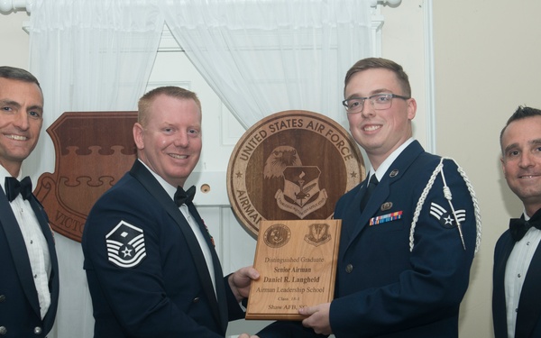 ALS Class 18-1 graduates