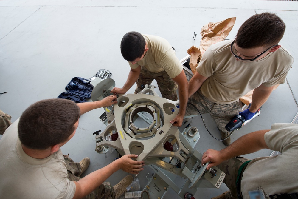 801st SOAMXS ensure Ospreys mission readiness