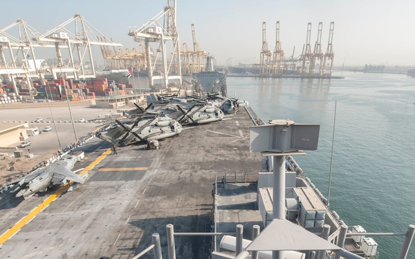 USS America departs after dubai port visit