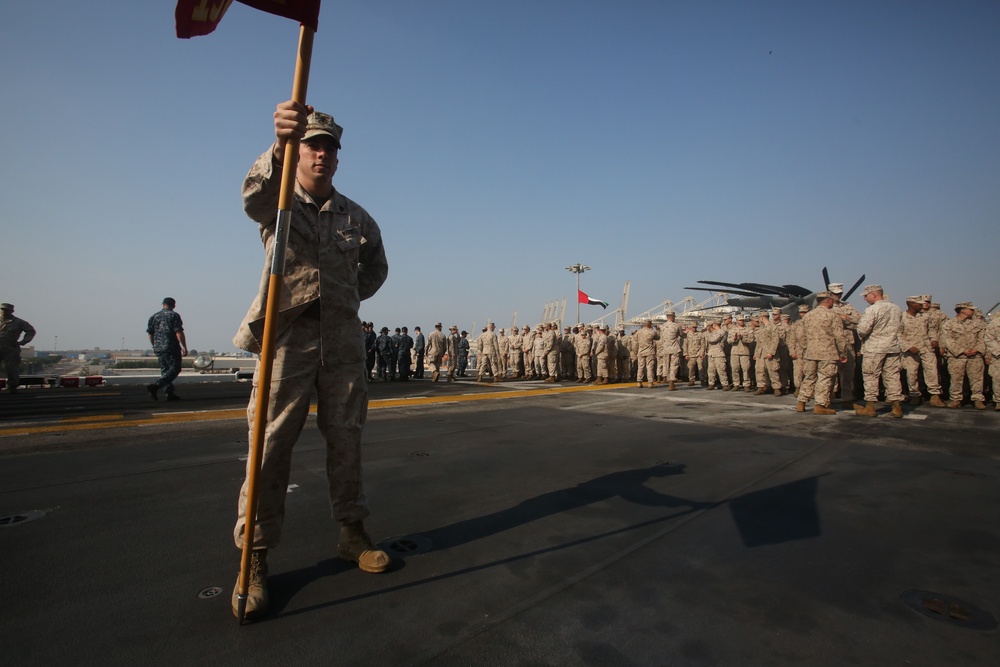 MARCENT Commander visits U.S. Marines, Sailors with 15th MEU, USS America