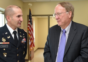 Officials dedicate Oak Ridge Construction Support Building
